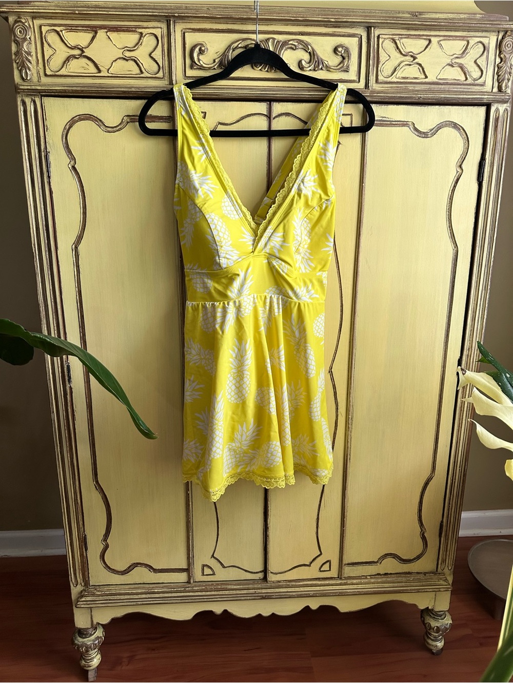 Torrid Yellow Pineapple Print Sleeveless Swim Dress Size 1